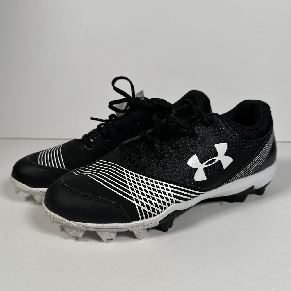 NWT Under Armour Cleats